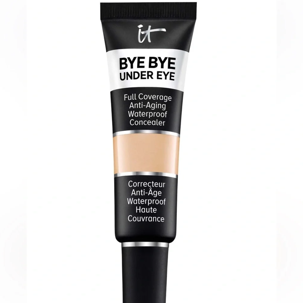 Concealer dark eye circles gone! Can be used for the full face for a fresh look
